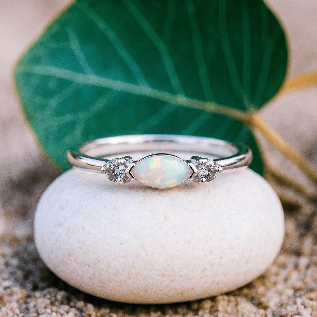 Silber Ring Opal & Diamanten