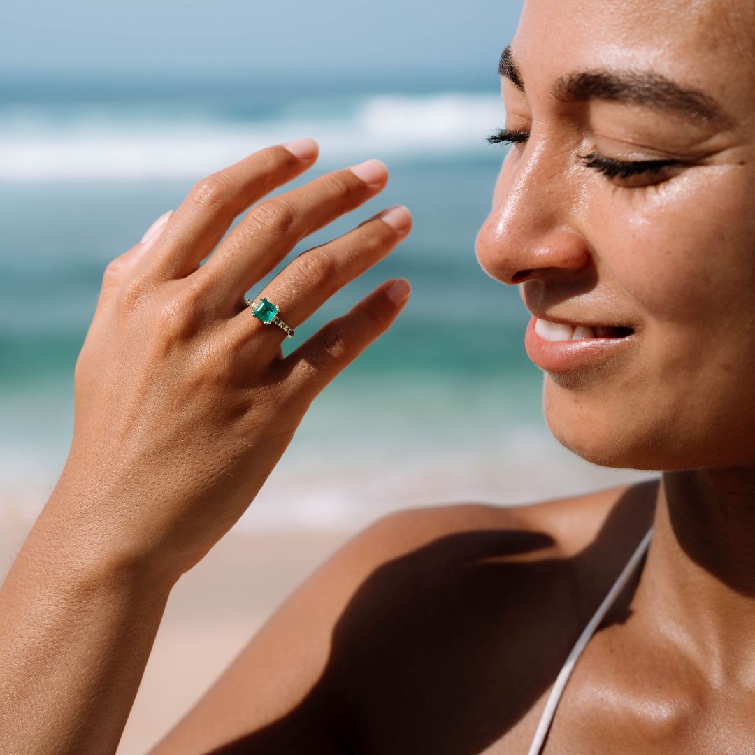 Vintage Smaragd Ring Gold Reisfelder Bali