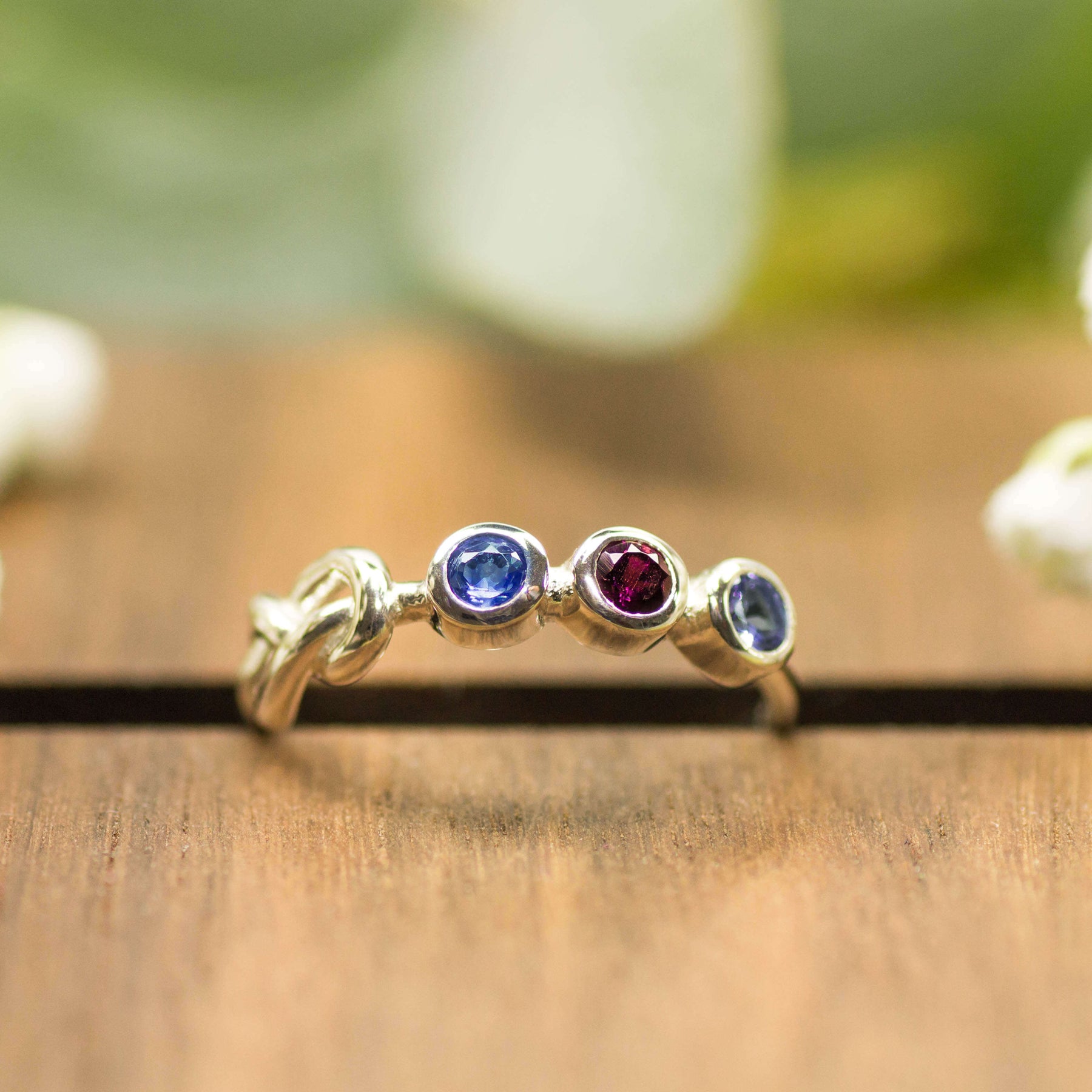 Nachaltiger Ring Silber Edelsteine