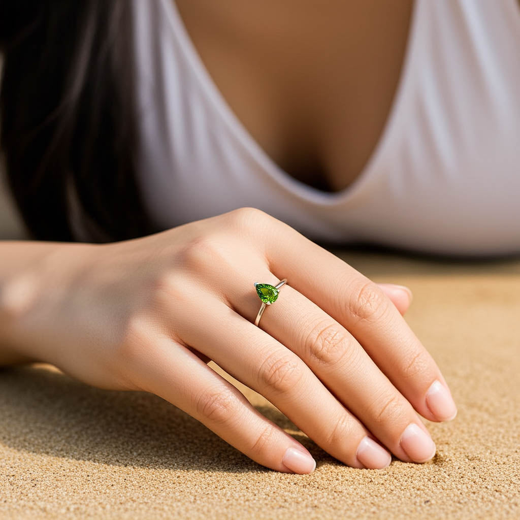 Frauenring Australischer Gruener Saphir