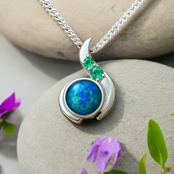 Opal Universe Halskette