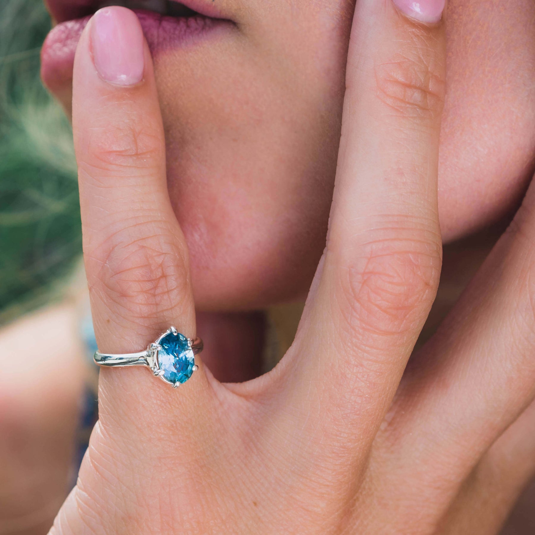 Ring Silber London Blauer Topas oval