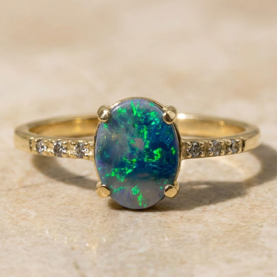 Schwarzer Opal Diamanten Ring Gelbgold