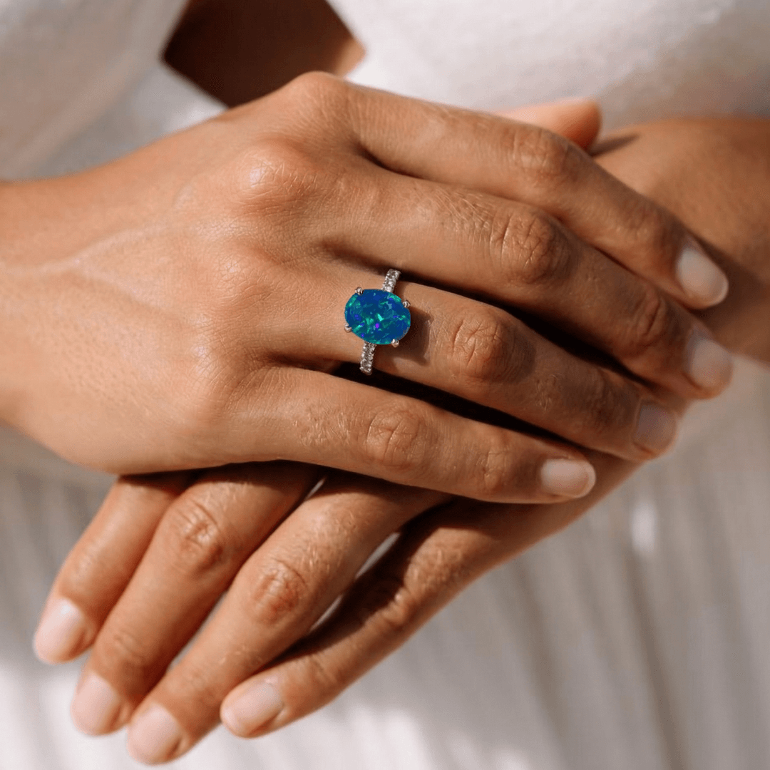 Schwarzer Opal Ring Weißgold Frau