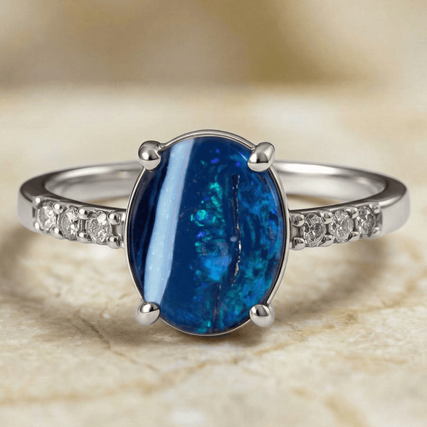 Schwarzer Opal Ring | Licht & Schatten