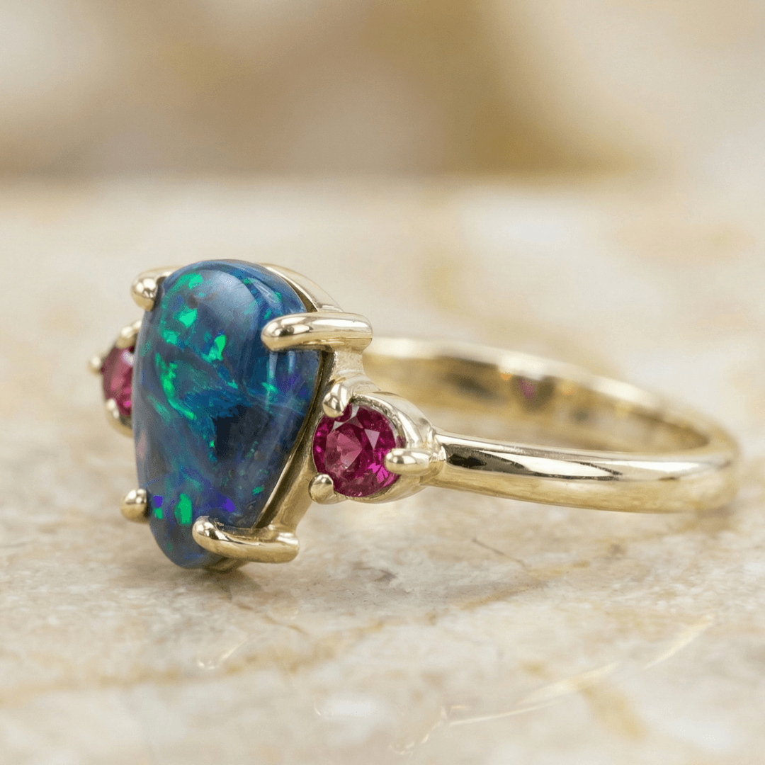 Schwarzer Opal & Pinker Turmalin Ring