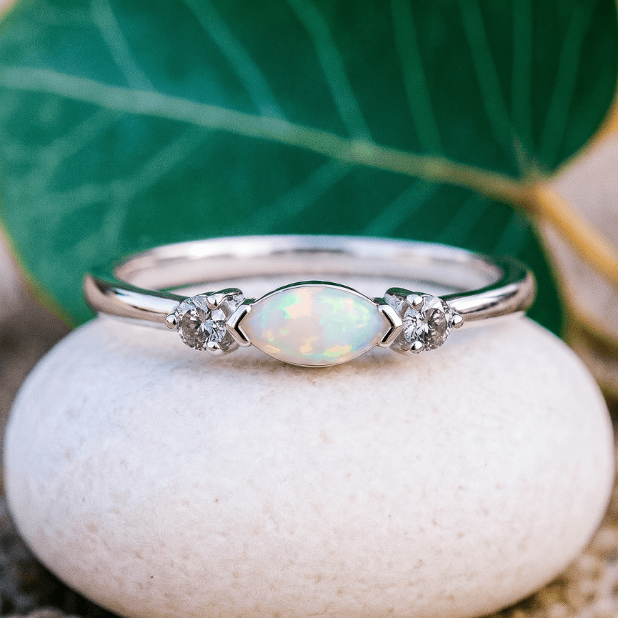 Silber Ring Opal & Diamanten