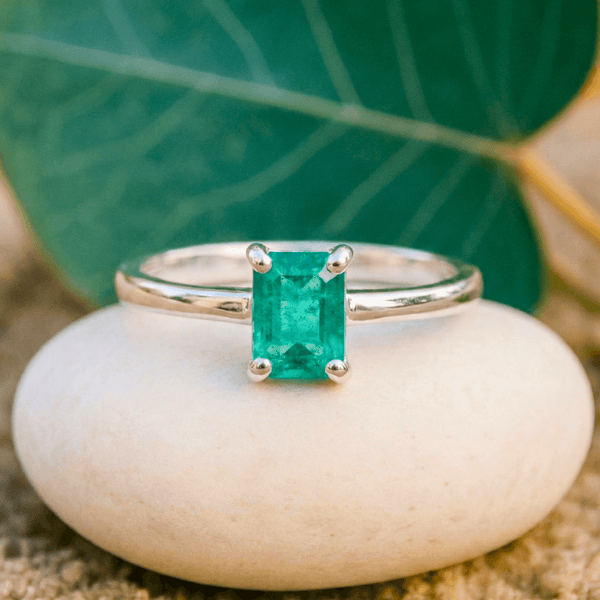 Paradiesischer Smaragd Ring