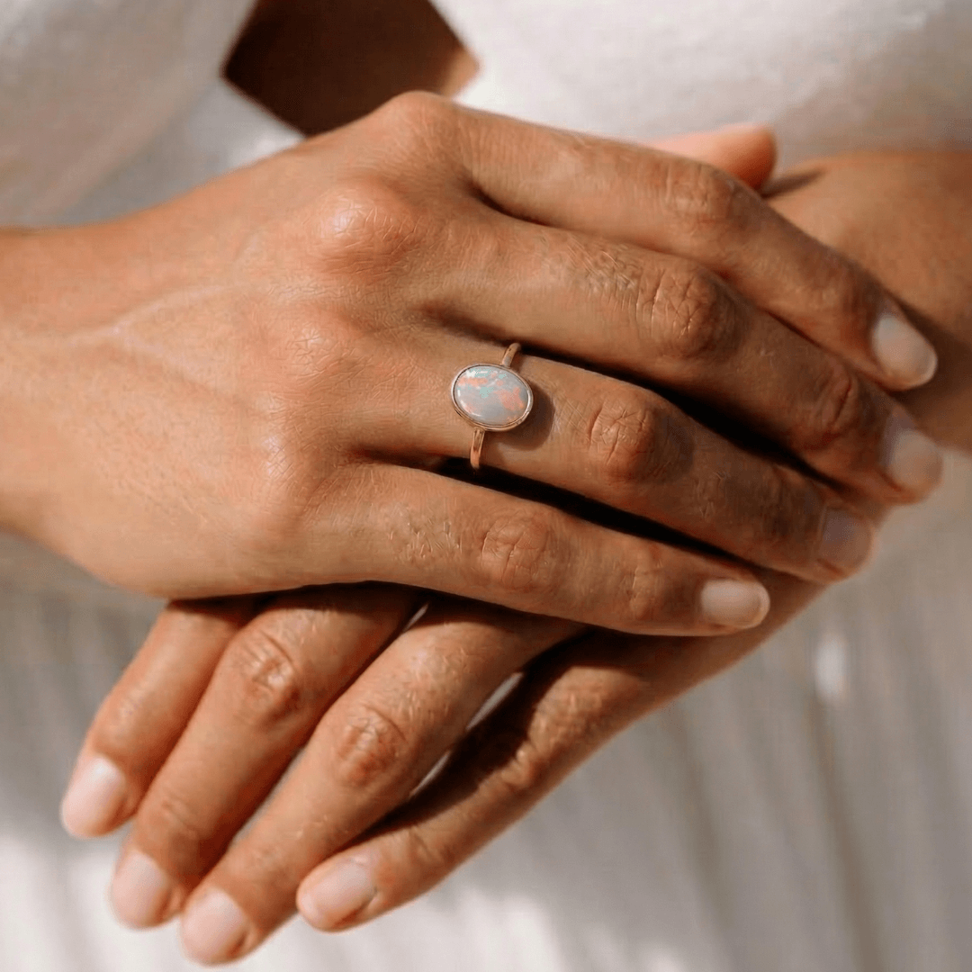 Weißer Opal Gold Ring Frau Hochzeitstag