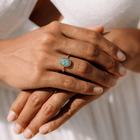 Weißer Opal Gold Ring Verlobung