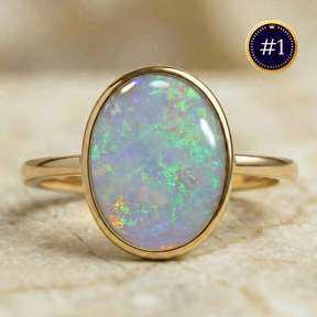 Weißer Opal Goldring