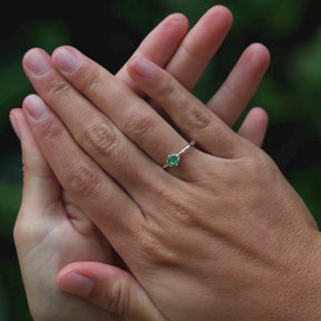 Smaragd Solitaer Verlobungsring Silber