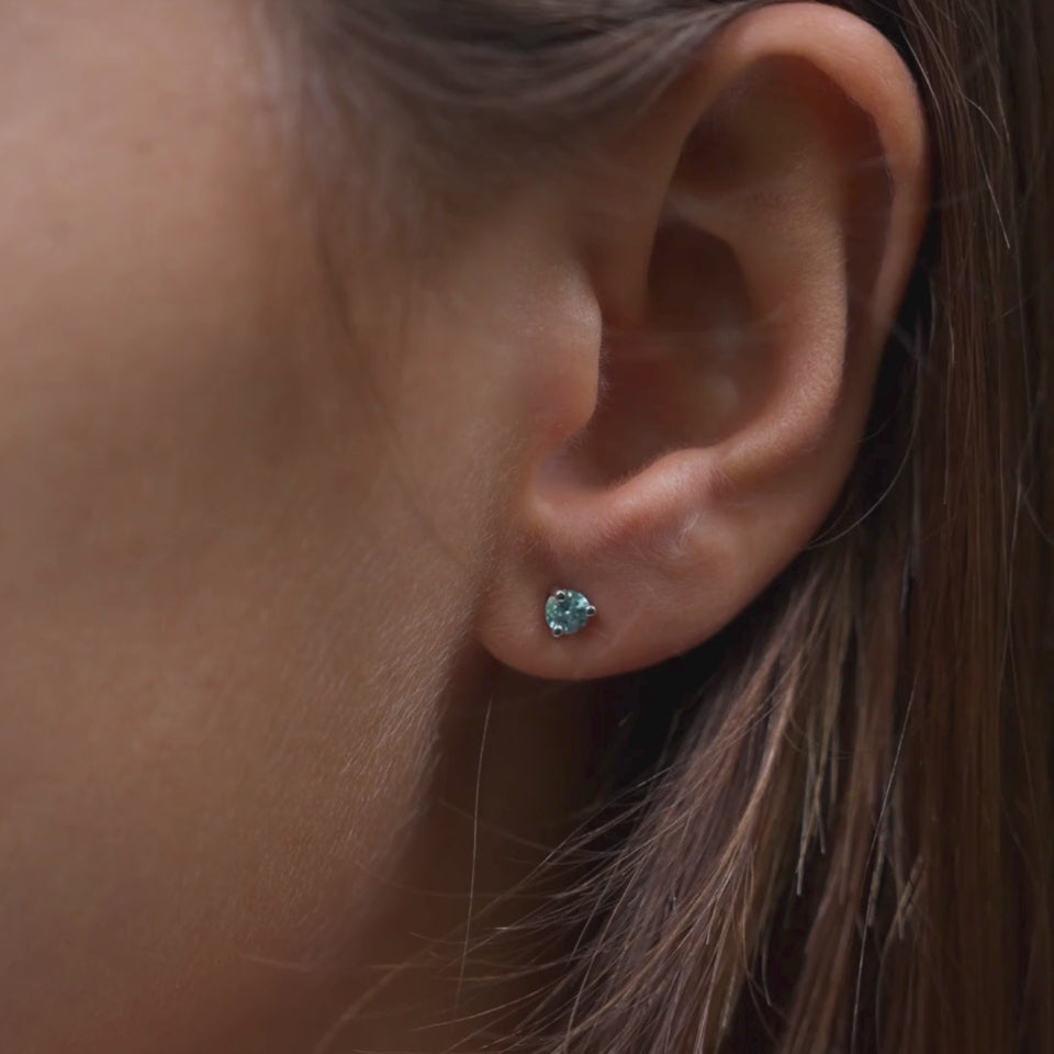 Blauer Zirkon Ohrstecker Ohrringe