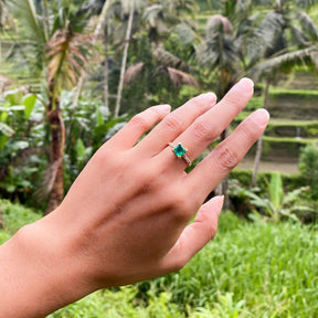 Vintage Smaragd Ring Gold Reisfelder Bali
